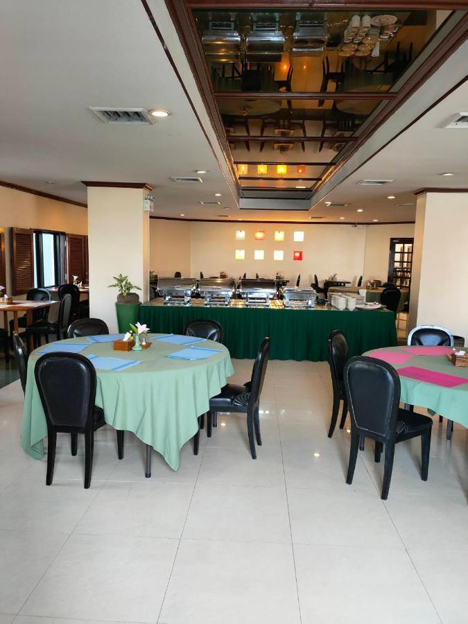 Mike Beach Resort Pattaya Eksteriør billede