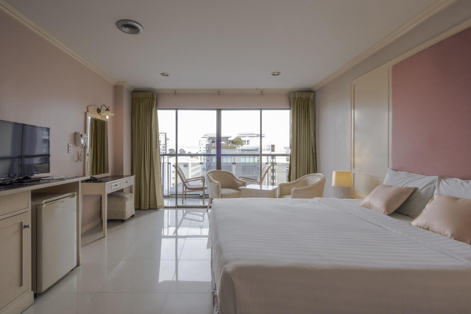Mike Beach Resort Pattaya Eksteriør billede