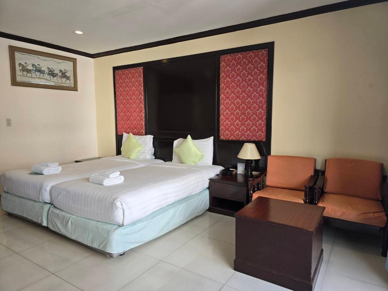Mike Beach Resort Pattaya Eksteriør billede