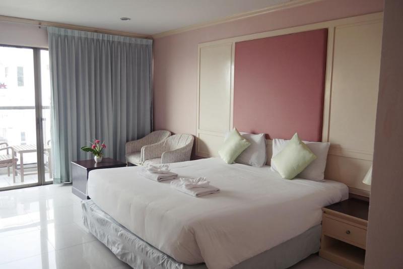 Mike Beach Resort Pattaya Eksteriør billede